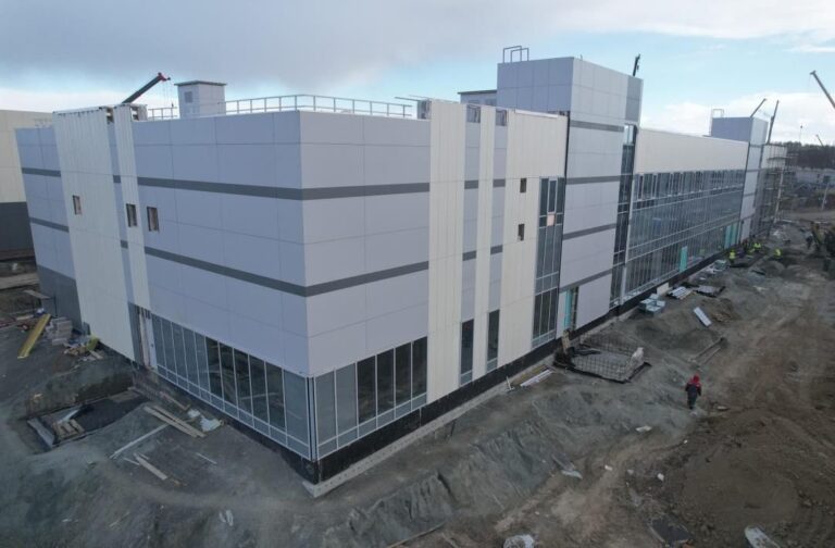 Сибирский кольцевой источник фотонов