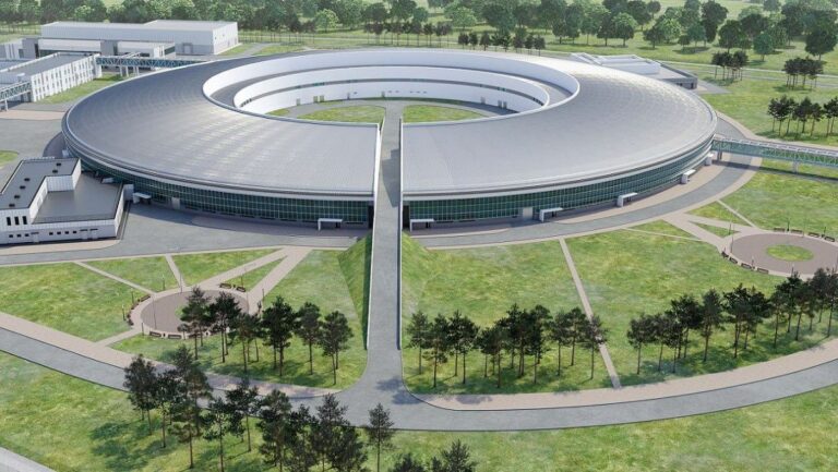 Сибирский кольцевой источник фотонов