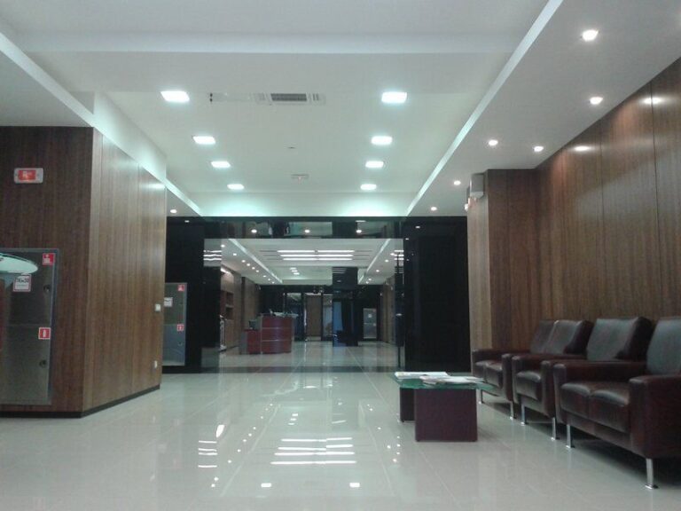 Здание «Верхнечонскнефтегаз»